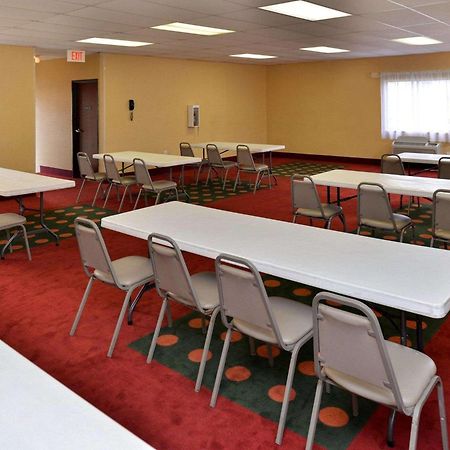 Quality Inn & Suites Wichita Falls I-44 Екстер'єр фото