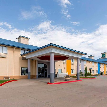 Quality Inn & Suites Wichita Falls I-44 Екстер'єр фото