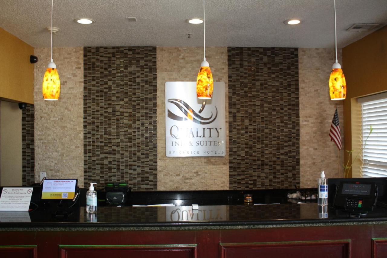 Quality Inn & Suites Wichita Falls I-44 Екстер'єр фото