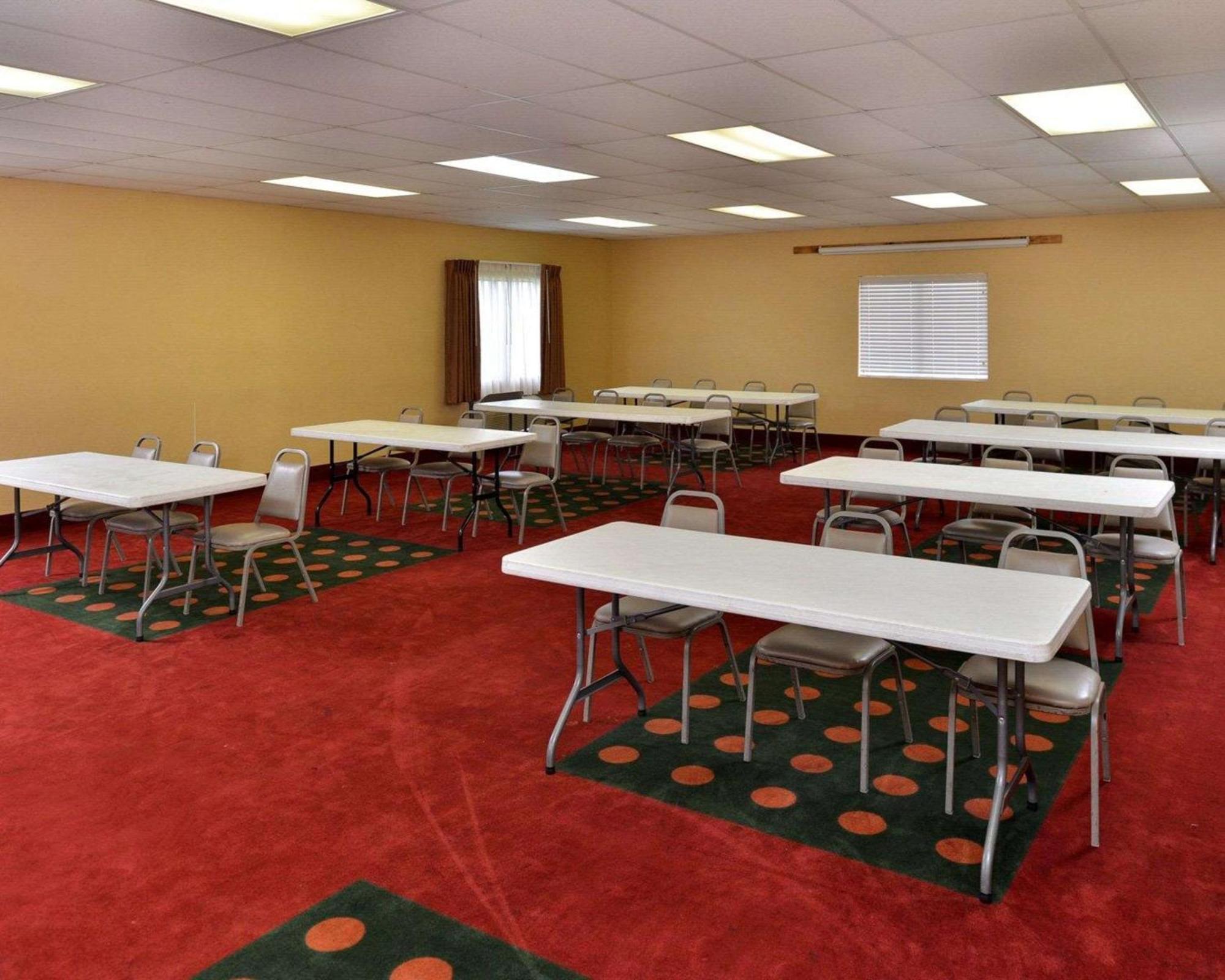 Quality Inn & Suites Wichita Falls I-44 Екстер'єр фото