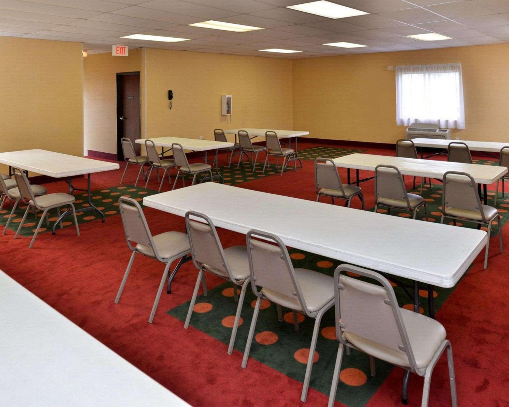 Quality Inn & Suites Wichita Falls I-44 Екстер'єр фото
