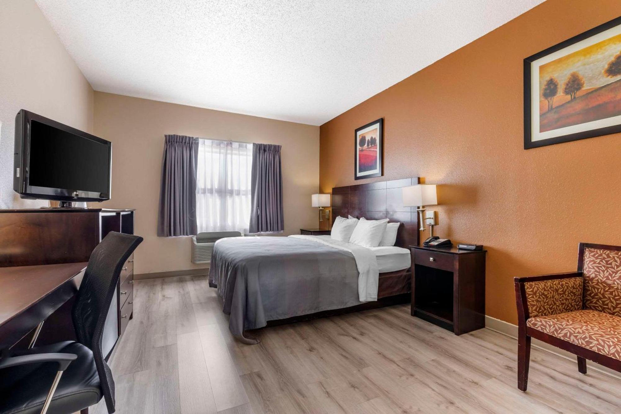 Quality Inn & Suites Wichita Falls I-44 Екстер'єр фото
